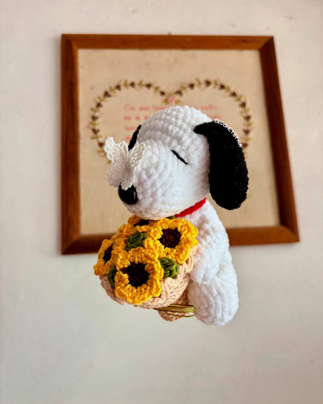 Snoopy con ramo de girasoles 15Cm